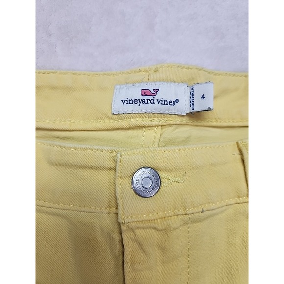 Vineyard Vines Yellow Denim Shorts 3" Inseam Rolled Leg‎ Culf Size 4 - Picture 2 of 7